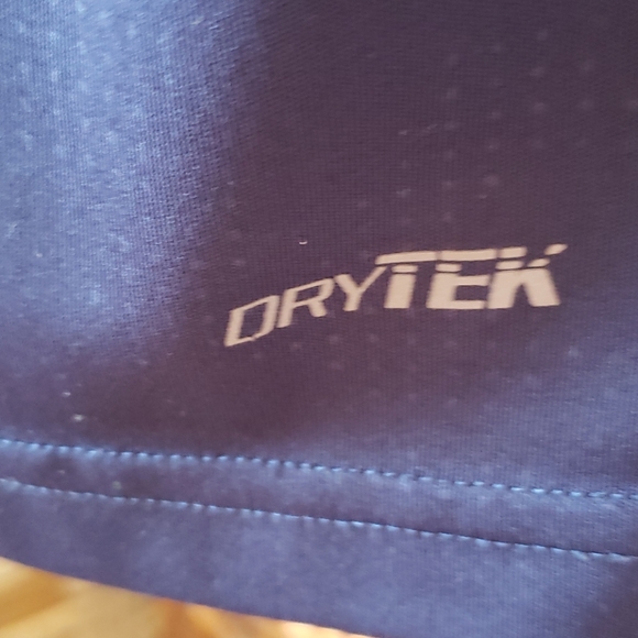 TEK GEAR (Dry tek) quarter zip pull -over - Picture 6 of 10